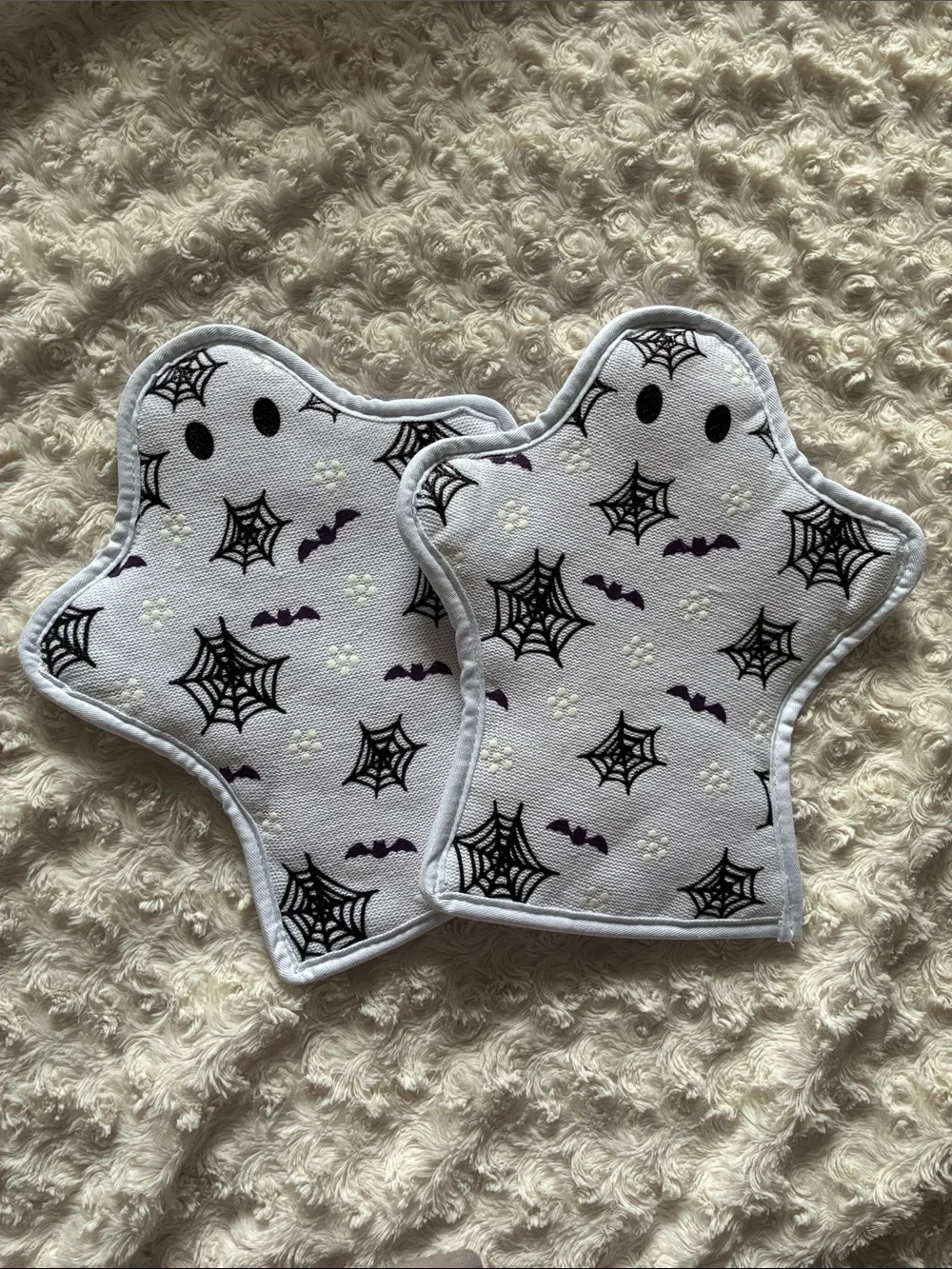 Halloween Ghost Shaped Pot Holder Oven Mits